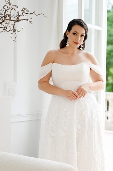 Curvy-Brautkleid