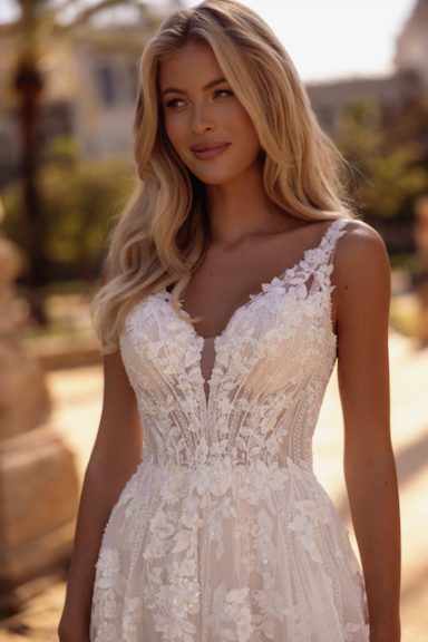 Brautkleid für reguläre Größen