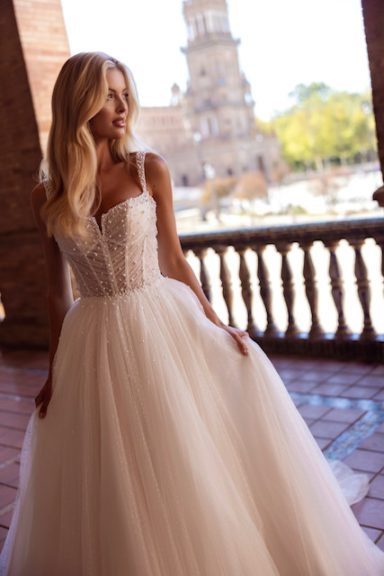 Brautkleid für reguläre Größen