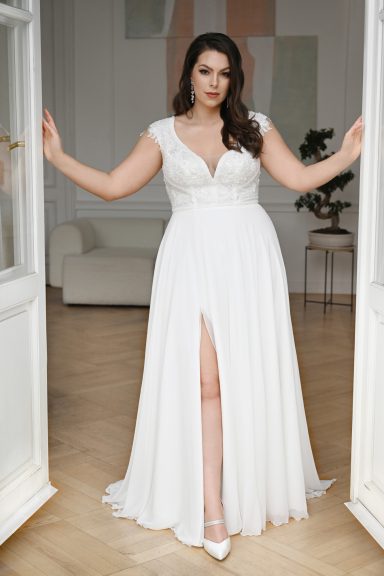 Curvy-Brautkleid