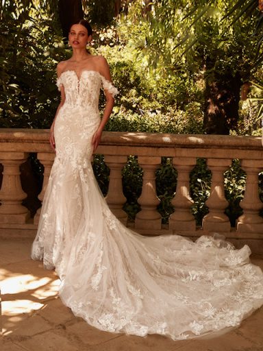 Brautkleid für reguläre Größen