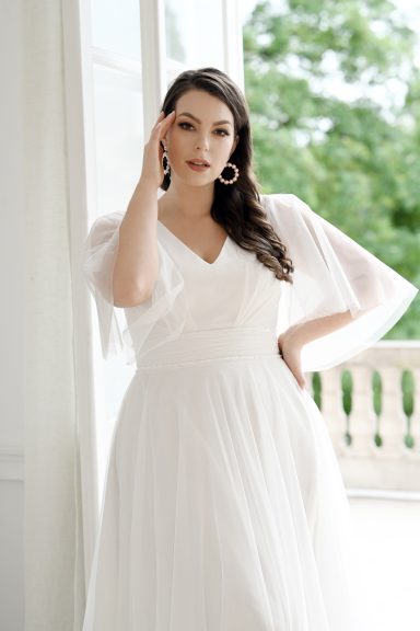 Curvy-Brautkleid